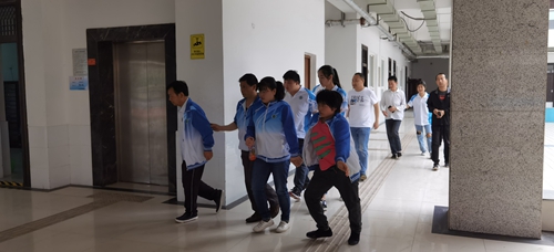 1742202179989079.jpg 1620985643622047246.jpg