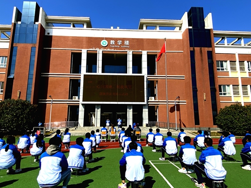 1742270113199037.jpg 1710385452687019789.jpg