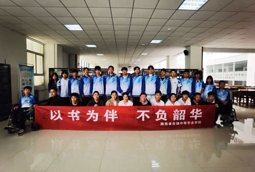 1742269140855856.jpg 1713935893730041095.jpg