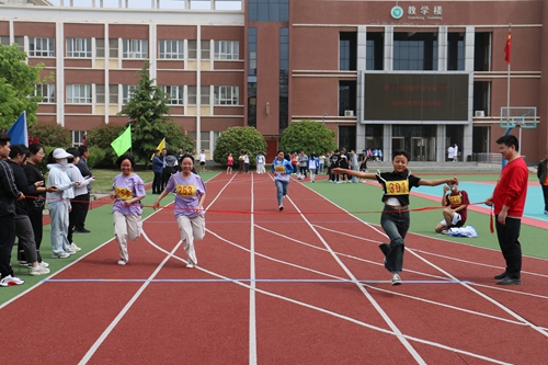 1742268736375136.jpg 1714368915628090517.jpg