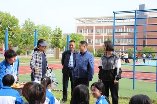 1742268774179213.jpg 1714369215721056548.jpg