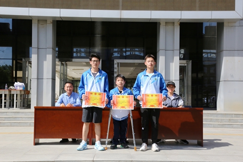 1742268811118942.jpg 1714369411107016896.jpg