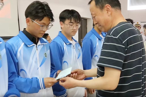 1742268655864094.jpg 1714447714247080789.jpg