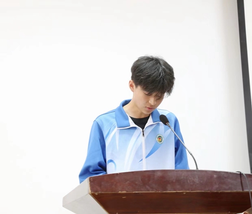 1742268668721243.jpg 1714447846652050102.jpg