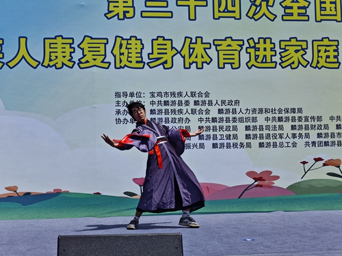 1742268595112232.jpg 1715584759291081327.jpg