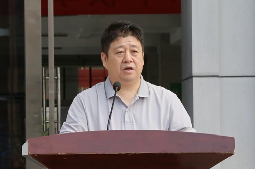 1742265953615884.jpg 1725153664252044329.jpg