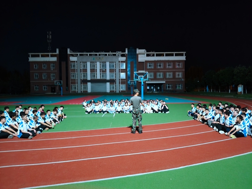 1742265966735875.jpg 1725153738523008650.jpg