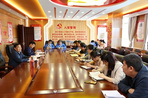 1742202480856914.jpg 1621525957703013586.jpg