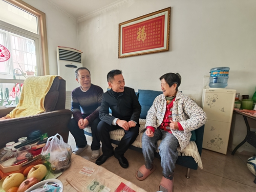 1742203386203302.jpg 1737627234842000345.jpg