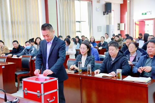 1742203507499597.jpg 1736212439950028005.jpg