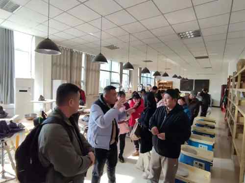 1742258695119615.jpg 1733453528882030548.jpg