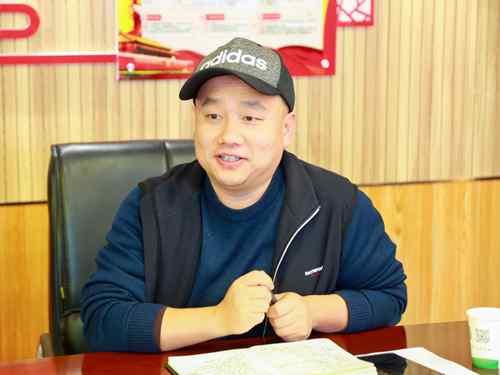 1742258772162233.jpg 1733389922055034555.jpg