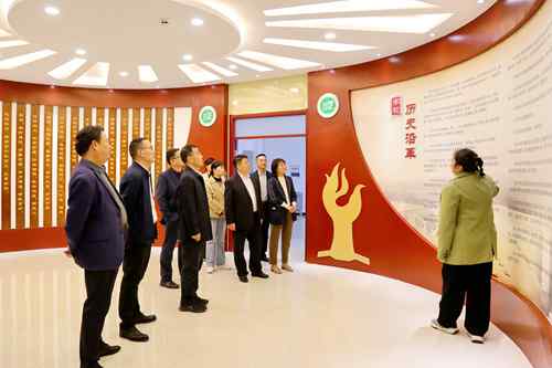 1742262504199725.jpg 1732502926040061106.jpg