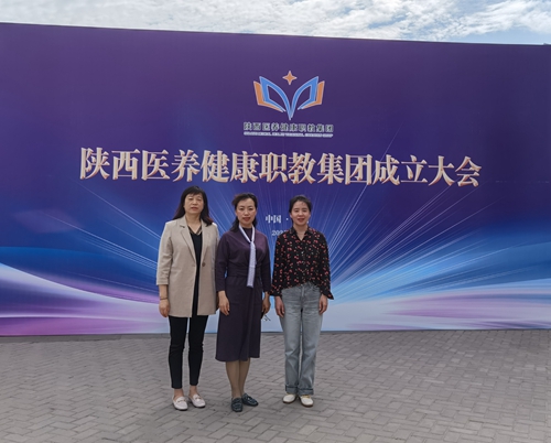 1742264180411040.jpg 1623747519272032186.jpg