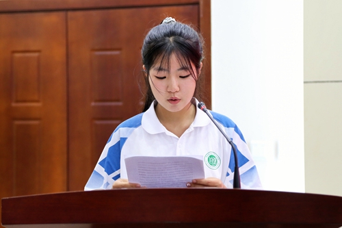 1742265765105992.jpg 1726043873600043538.jpg