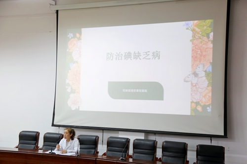 1742266979162562.jpg 1717036869297038839.jpg