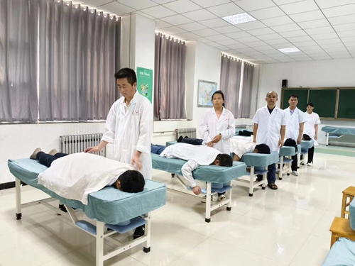 1742267383129305.jpg 1716450697303060798.jpg