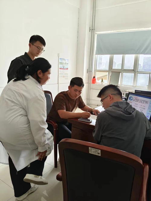 1742267395112942.jpg 1716450856639012101.jpg