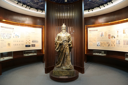 1742267426182254.jpg 1716452519842022056.jpg