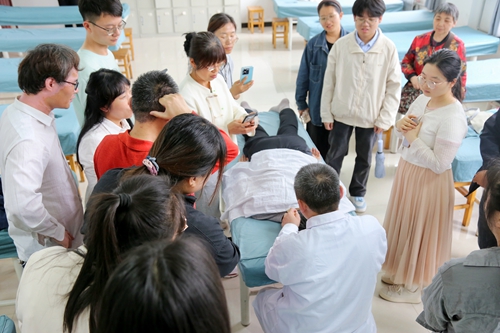 1742268351566948.jpg 1715851423081093784.jpg