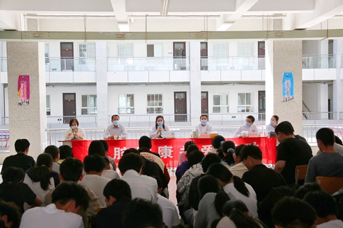 1742269239161547.jpg 1713407842480096196.jpg