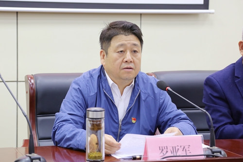 1742269356718594.jpg 1713948739303035758.jpg