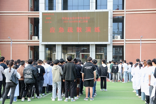 1742269528758236.jpg 1712884925180003946.jpg