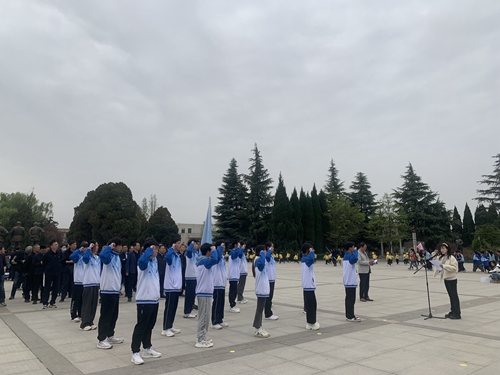 1742269951650466.jpg 1714438928174076386.jpg