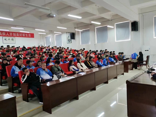 1742270086676083.jpg 1710983043722066724.jpg