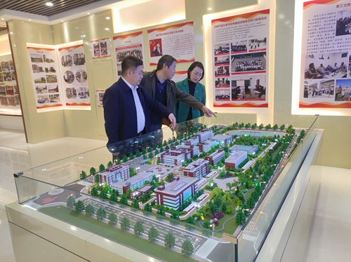 1742279416201769.jpg 1698737884703012764.jpg