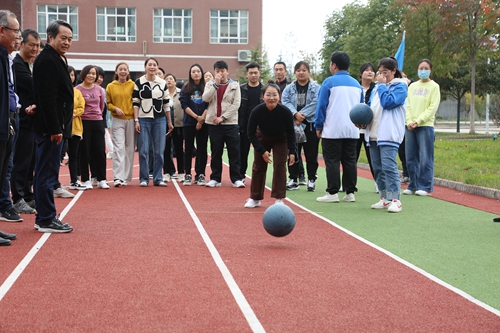 1742279487600521.jpg 1698631491583031204.jpg