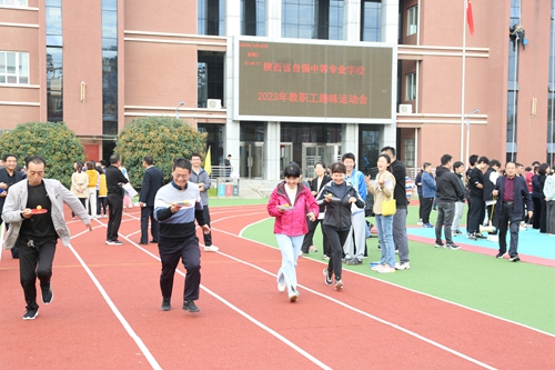 1742279489120636.jpg 1698631491591017526.jpg