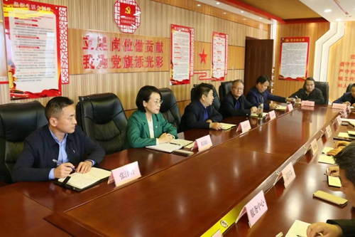 1742802729758015.jpg 1698629657701014050.jpg