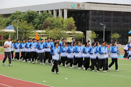 1742802853912666.jpg 1698376776215037999.jpg