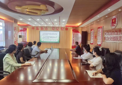 1742802938198457.jpg 1698375163121015268.jpg