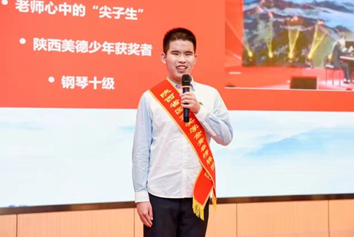 1742805023157873.jpg 1688605554140080961.jpg