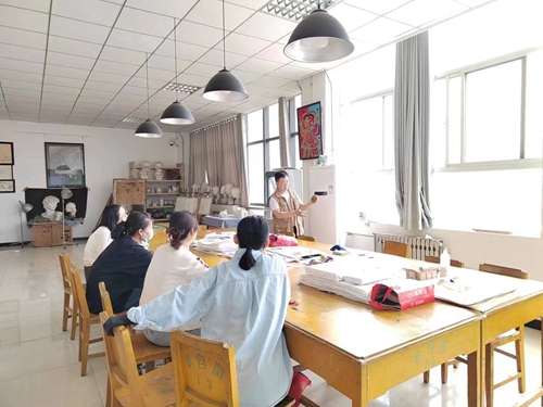 1742805155196509.jpg 1686791970334023544.jpg