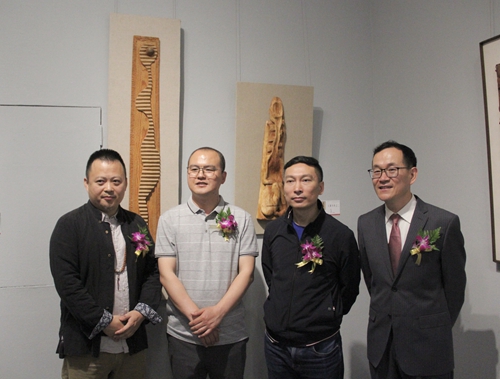 1742805196271104.jpg 1686540057467078508.jpg