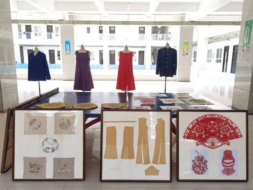 1742805336210658.jpg 1685016203314048701.jpg