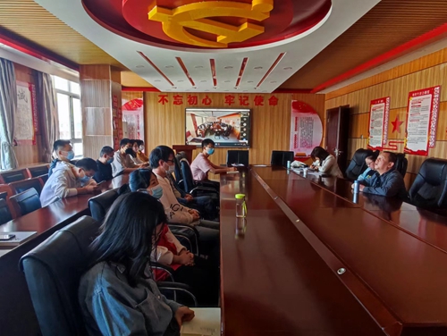 1742805362152121.jpg 1685015863398036255.jpg