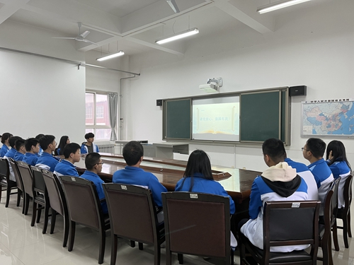 1742807371619889.jpg 1682468868863062525 (1).jpg