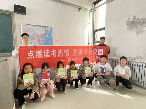 1742807393944175.jpg 1682056130779050196.jpg