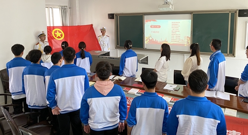 1742807412237653.jpg 1682055815712016838.jpg