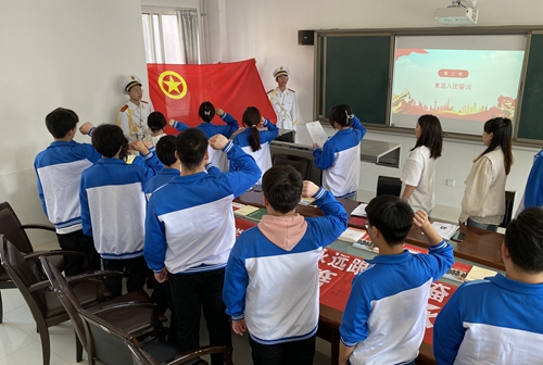 1742807414929318.jpg 1682055815721068651.jpg