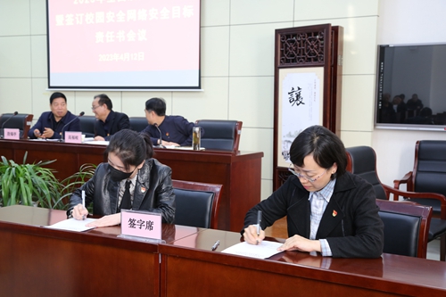 1742807480146133.jpg 1681448667445051903.jpg