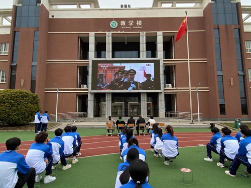 1742808137173364.jpg 1679617961903010797.jpg