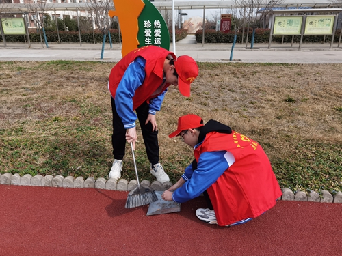 1742808605202834.jpg 1678087868713032866.jpg