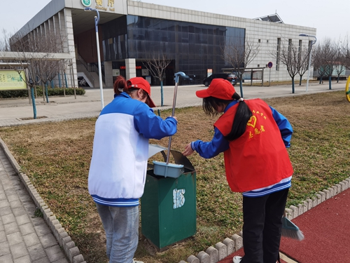 1742808607282198.jpg 1678087868725096818.jpg