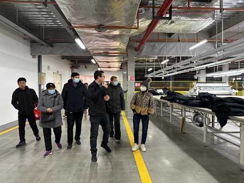 1743670288177584.jpg 1704158583021052335.jpg