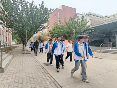 1747404210150542.jpg 58.jpg